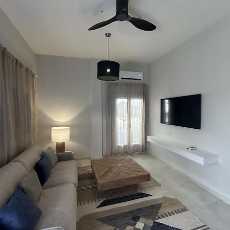 The Noverian Bios Santorini Boutique Hotel Fira  Quarto foto